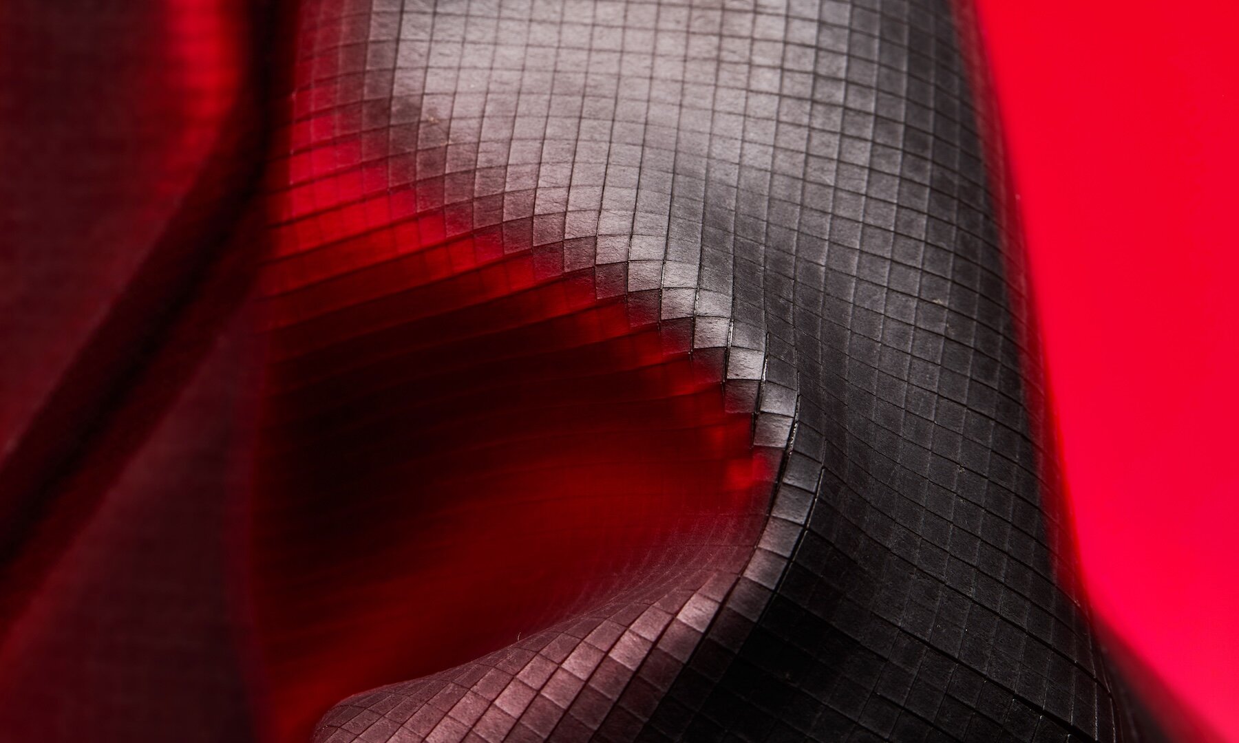 vollebak-slate-tiles-flexible-rock-jacket-material-experiment-designboom-239